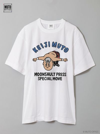 ≪30%OFF≫【武藤敬司】<br>“MOONSAULT PRESS”天竺素材プリントTシャツ≪返品・取寄対応不可≫