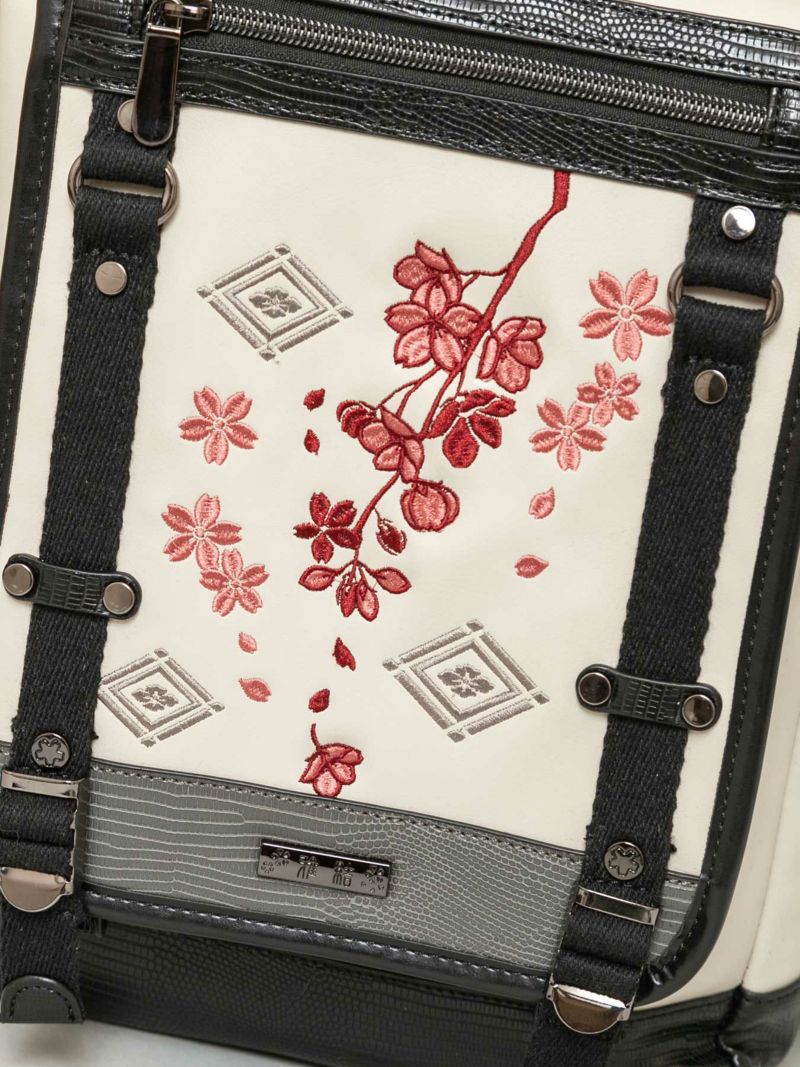 【雅結】桜刺繍×エンボス加工 配色切替2WAYスクエアボディバッグ