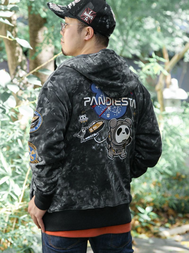 【PANDIESTA JAPAN】“アストロパンダ”刺繍入りZIPパーカー