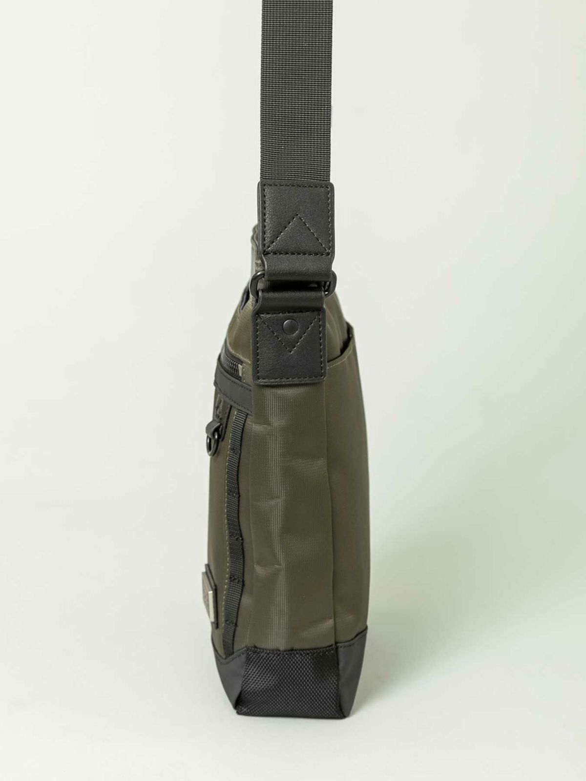 【AVIREX】“SOLID SRIES”SHOULDER BAG AX2055 ∴