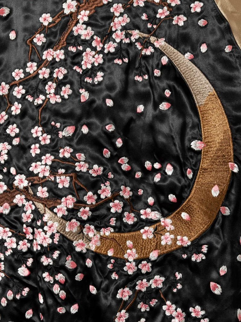 【絡繰魂】“月明かりに枝垂れ桜”総刺繍スカジャン