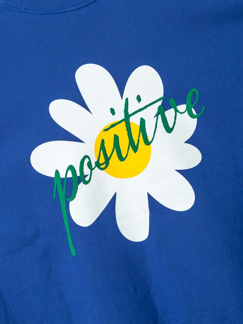 【POSITIVE】“SLEEVE FLOWER”スウェットトレーナー