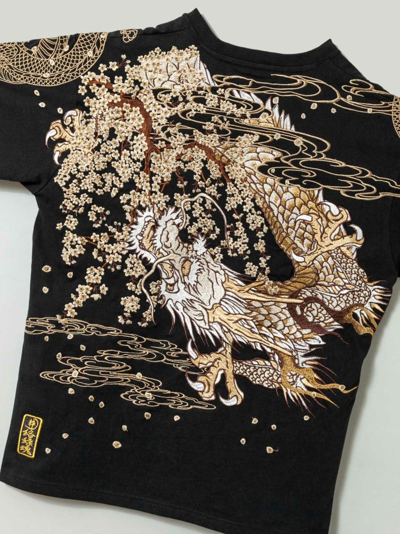 【絡繰魂・粋】“桜双龍”総刺繍Tシャツ