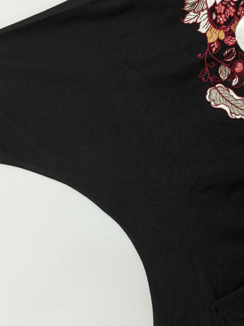 ＜春の大予約会＞【今昔 -KON-JAKU-】“フラワーペイズリー”総刺繍ドルマンZIPパーカー