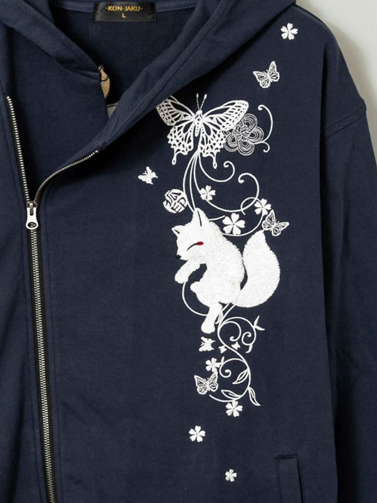 【今昔 -KON-JAKU-】“蝶とリボンと花”総刺繍ライダース風ロングZIPパーカー