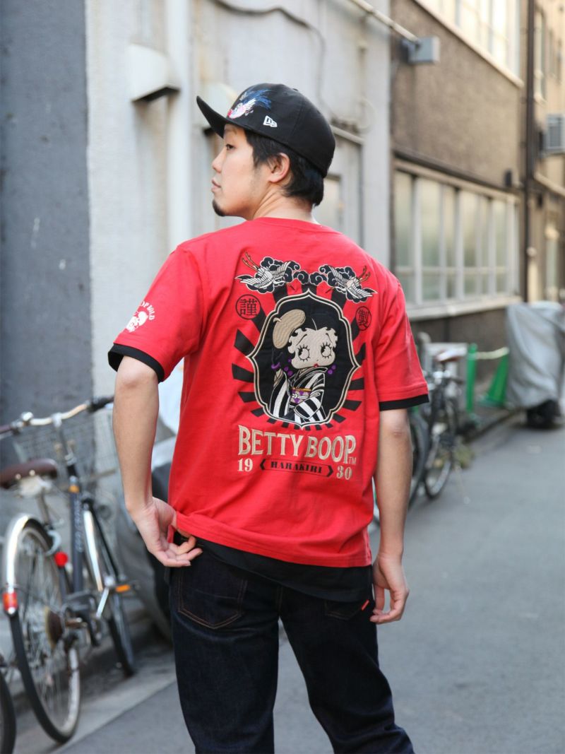 【HARAKIRI×BETTY BOOP】“大正浪漫ベティ”刺繍入りフェイクレイヤードTシャツ〔別注〕