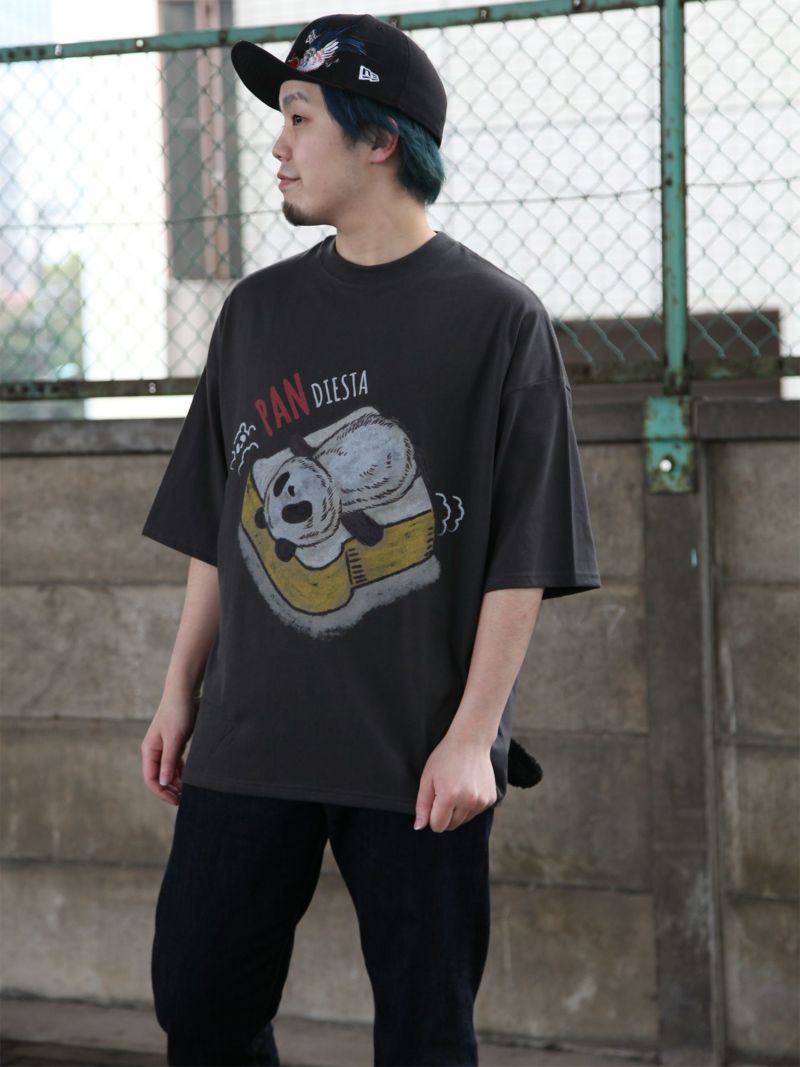 【PANDIESTA JAPAN】“『パン』ディエスタ”ボア刺繍入りBIGシルエットTシャツ