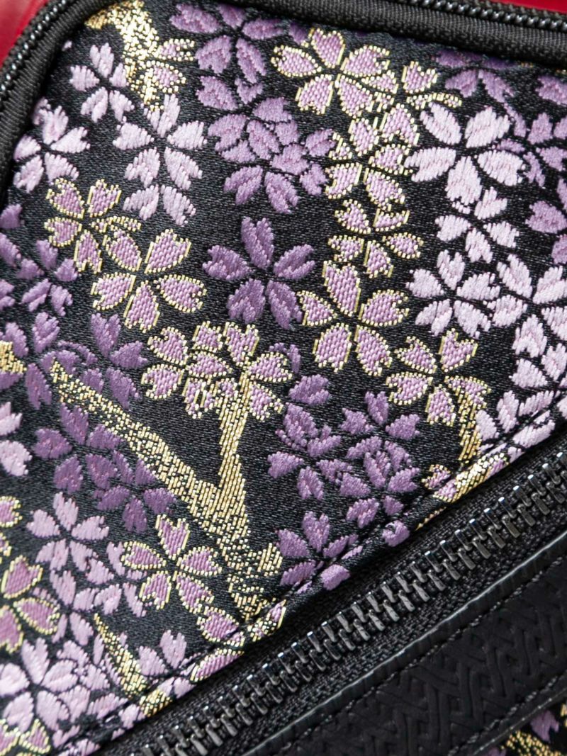 【雅結】桜唐草刺繍×金襴織物遣い縦型ボディバッグ
