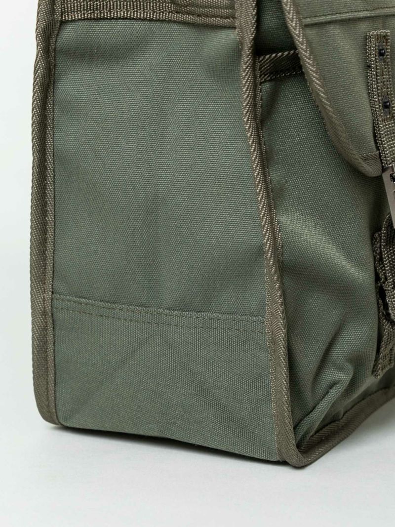 【AVIREX】“EAGLE”SHOULDER BAG AVX3523