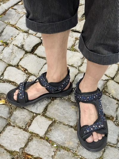 ≪33%OFF≫【雅結】<br>桜テープ アウトドアサンダル≪返品・取寄対応不可≫