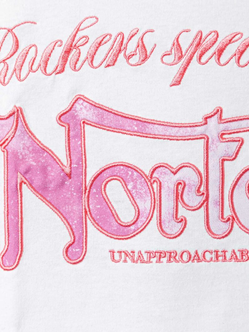 【Norton】“ピンクフェザー”刺繍入りTシャツ
