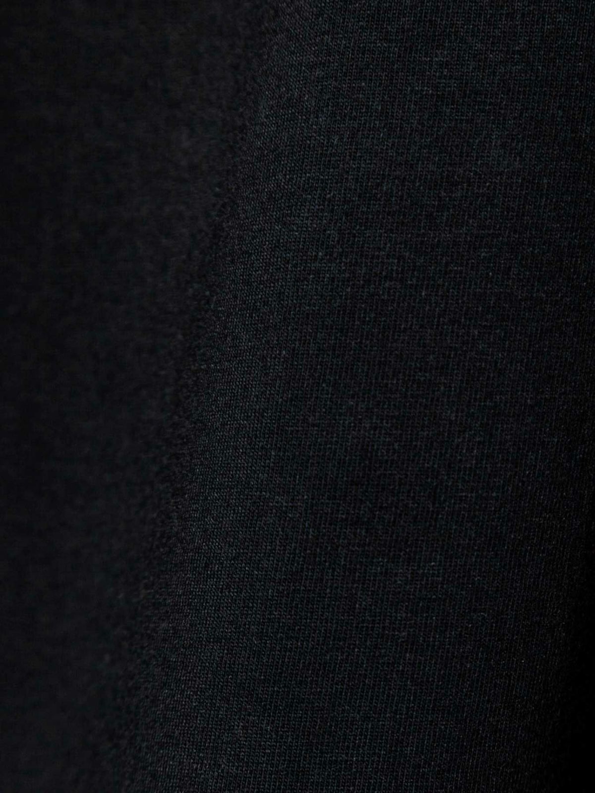 【VANSON】≪55着限定≫“スカルファイヤー”総刺繍Tシャツ〔別注:全国共通カラー〕