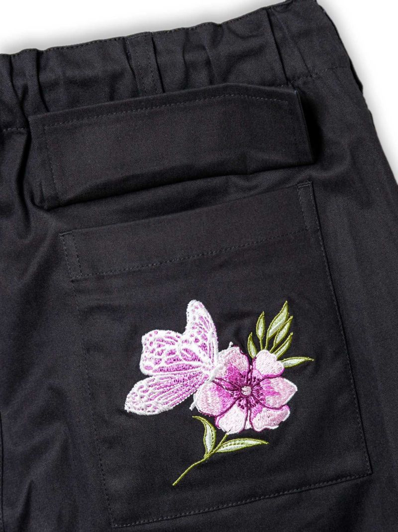 【今昔 -KON-JAKU-】“不思議な毛糸”総刺繍クロップド バルーンパンツ