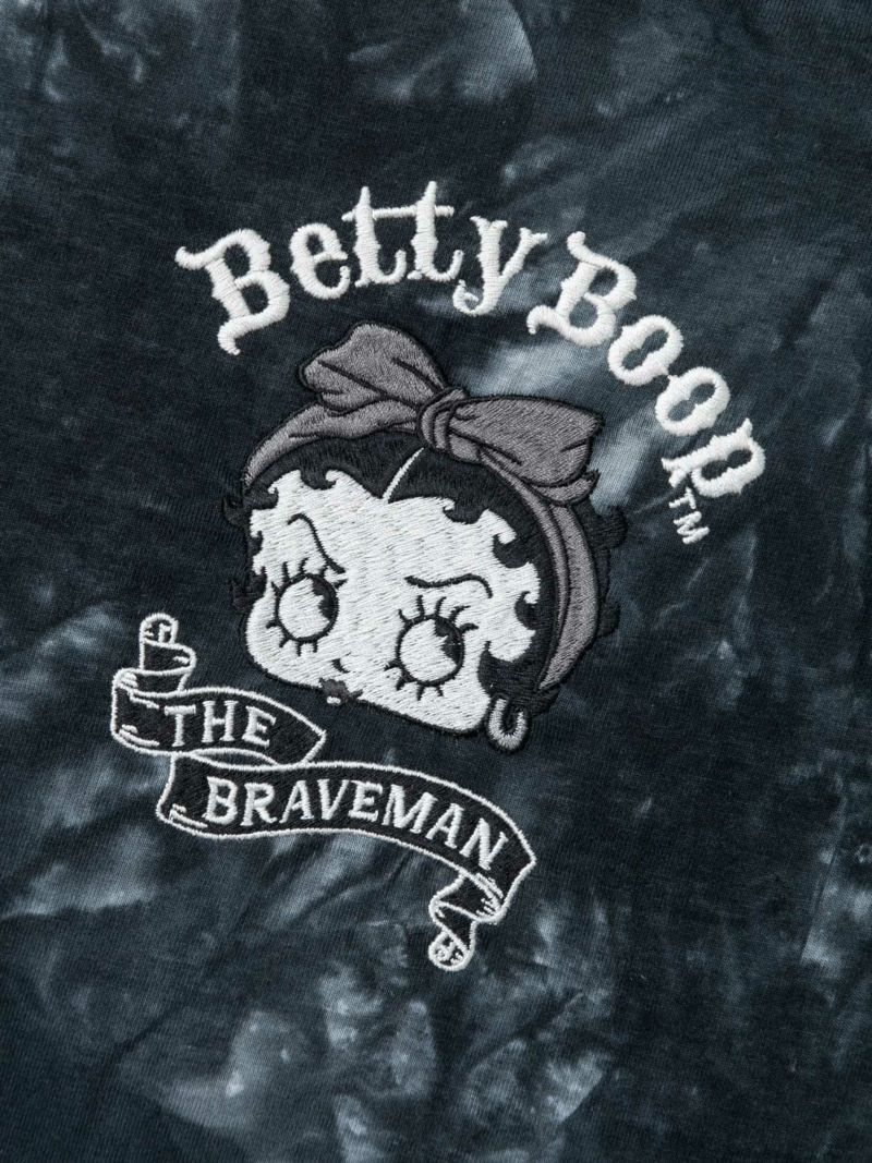 【The BRAVE-MAN×BETTY BOOP】“モノトーンベティ”刺繍入りTシャツ〔別注〕