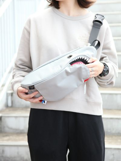 【MORN CREATIONS】<br>“シャーク”ウエストポーチ