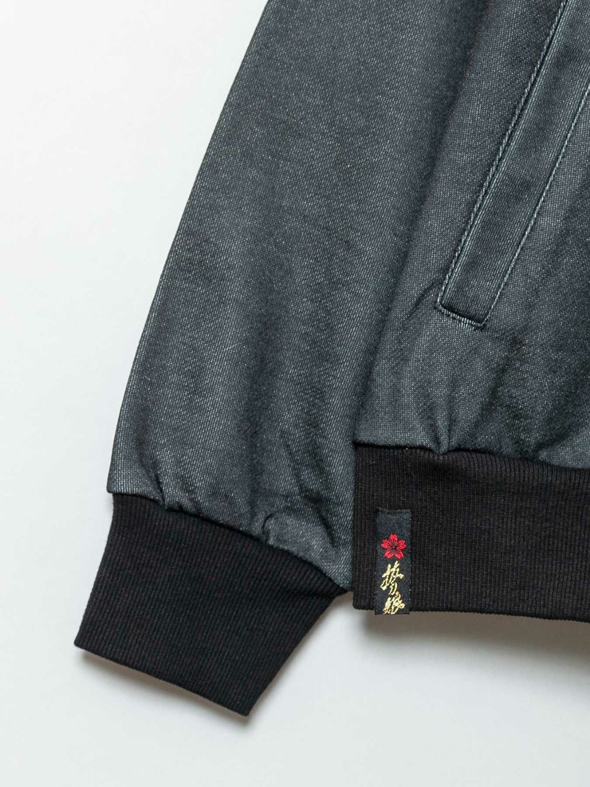 【抜刀娘】“葵：暗躍”刺繍入りZIPパーカー