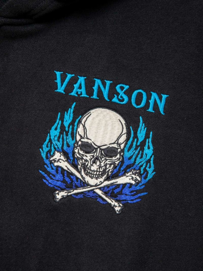 【VANSON】“スカルファイヤー”総刺繍ZIPパーカー〔別注:全国共通カラー〕