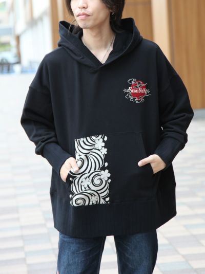 ≪30%OFF≫【SUMINEKO】<br>“溶け込む猫”BIGシルエットプルパーカー≪返品・取寄対応不可≫