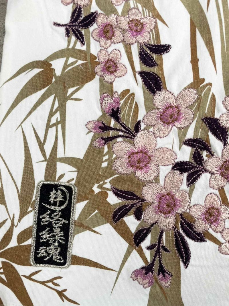 【絡繰魂・粋】“白虎 竹桜”刺繍入りロンT