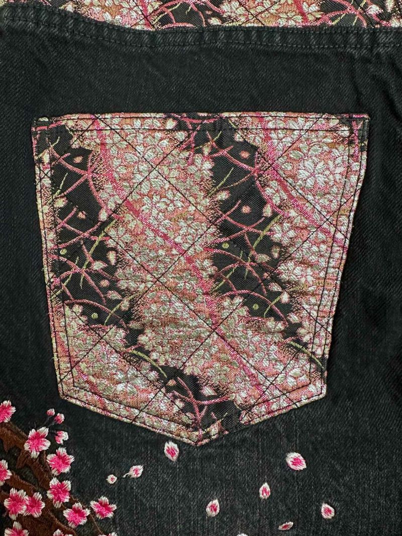 【絡繰魂】“桜吹雪”総刺繍デニムパンツ