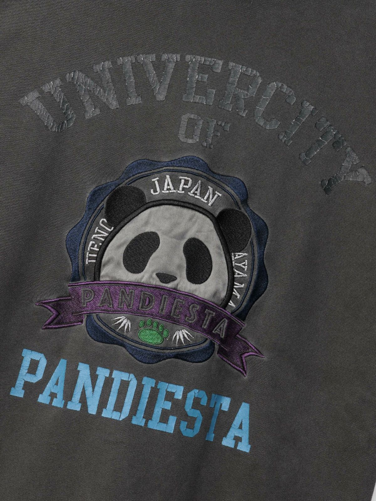 【PANDIESTA JAPAN】“カレッジパンダ”ピグメント加工プルパーカー
