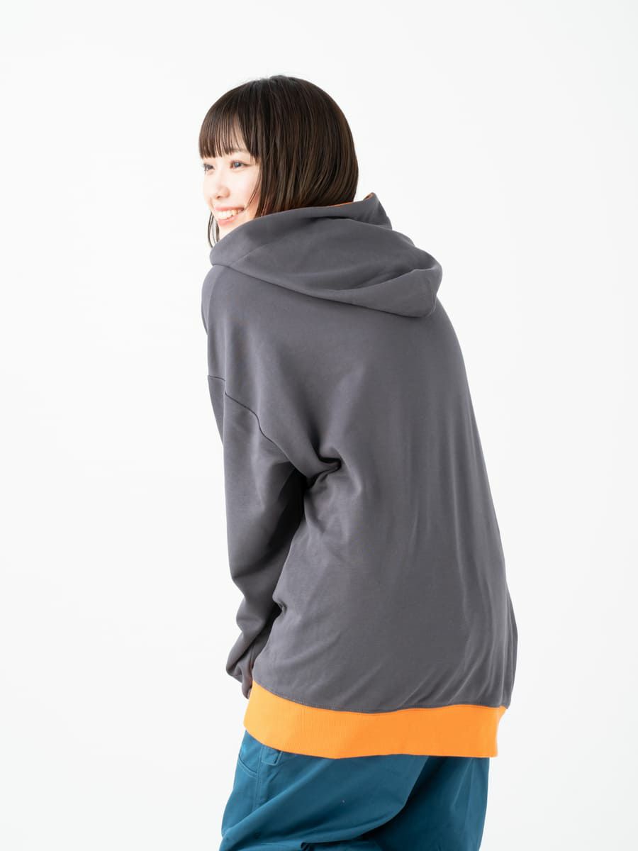 【allCaJoule】ネオンロゴパーカー