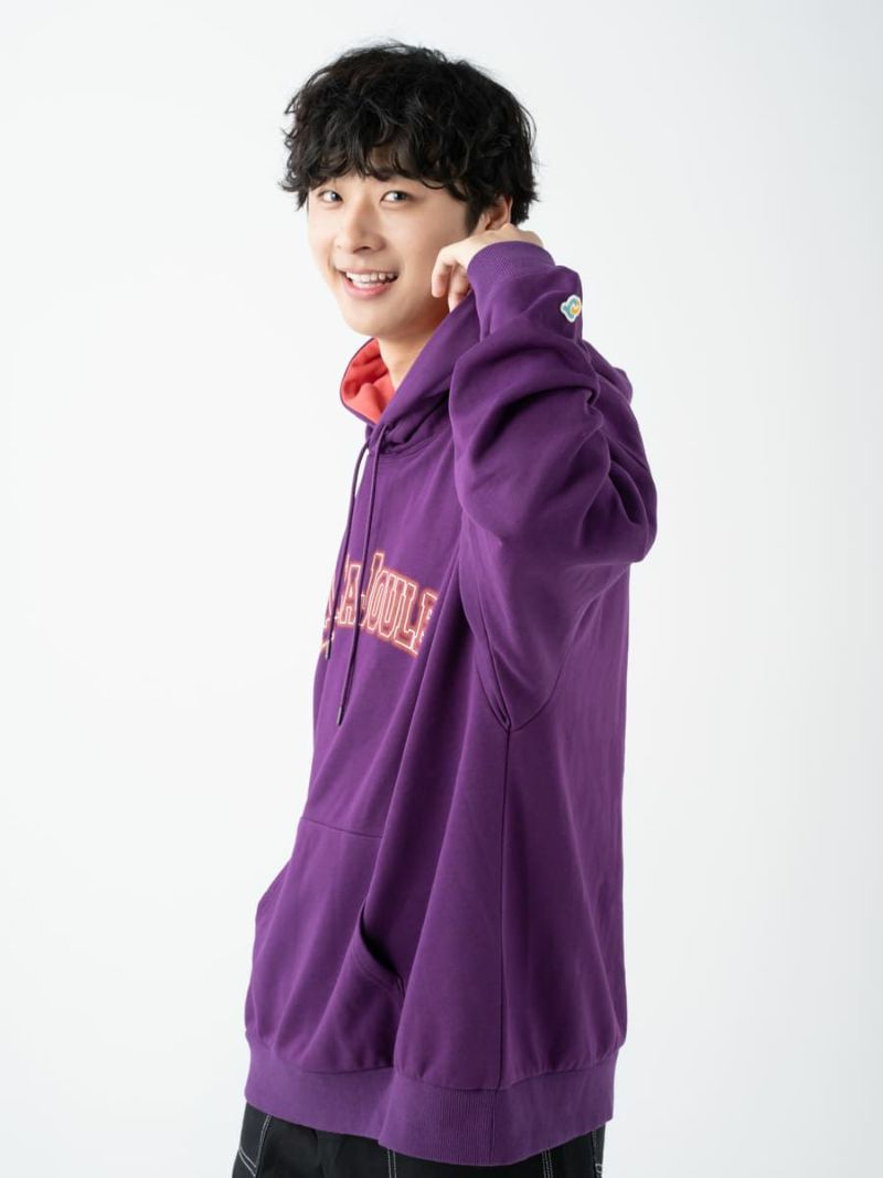 【allCaJoule】ネオンロゴパーカー