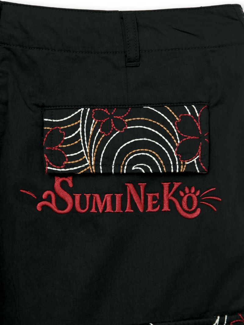 【SUMINEKO】“スミネコ”総刺繍ワイドカーゴパンツ