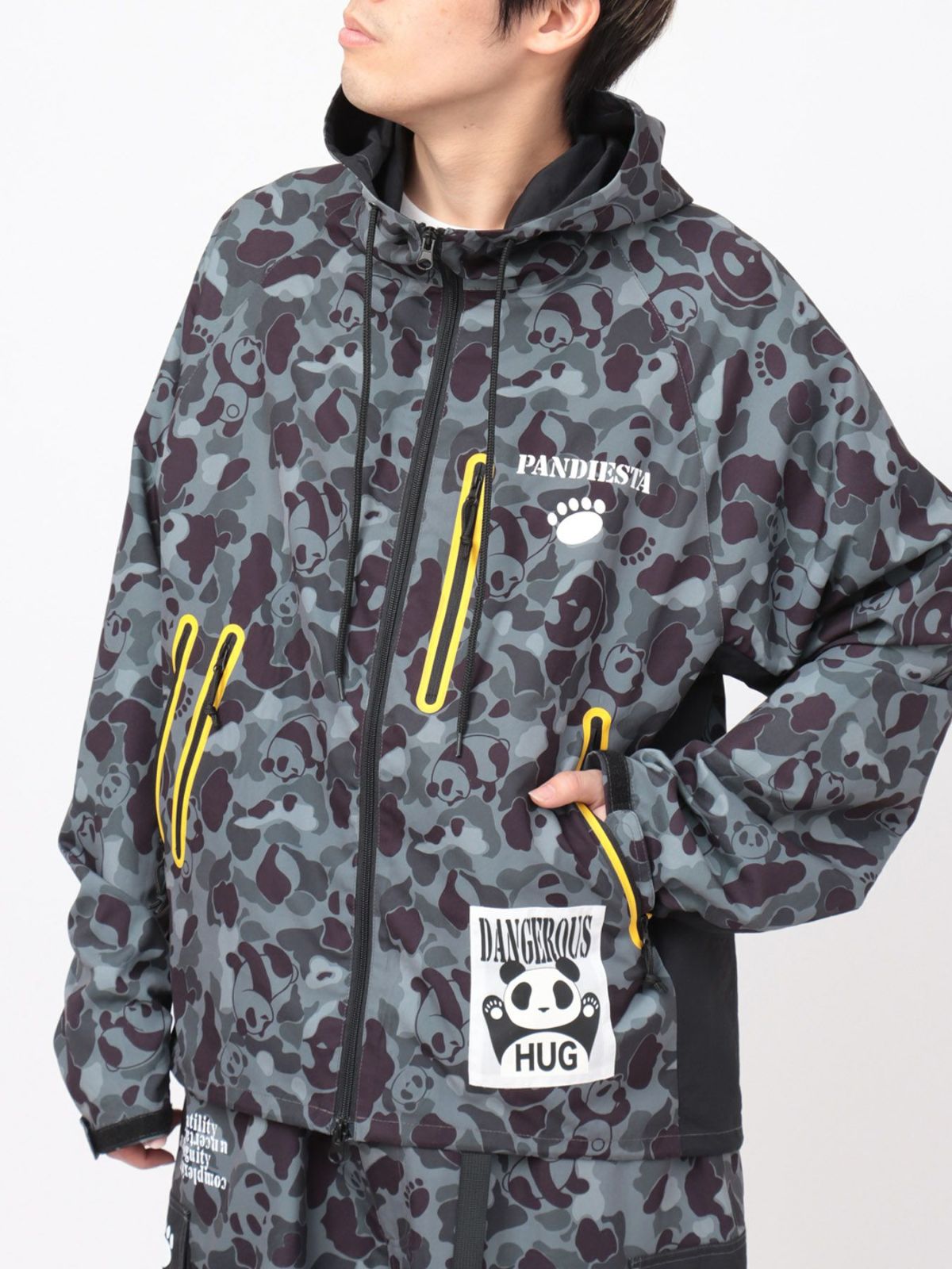 【PANDIESTA JAPAN】カモ切替パッカブルシェルパーカー