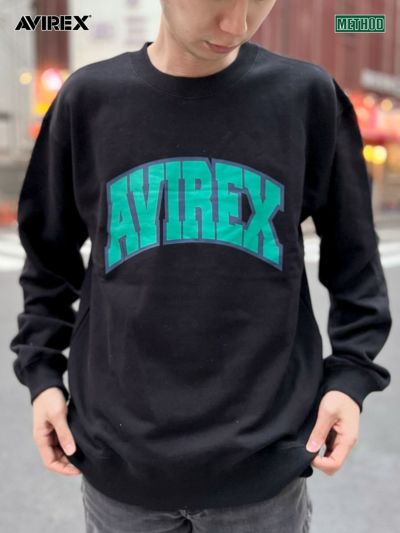 ≪50%OFF≫【AVIREX】<br>CUSTOM COLLEGE LOGO SWEAT SHIRT〔LIMITED〕≪返品・取寄対応不可≫