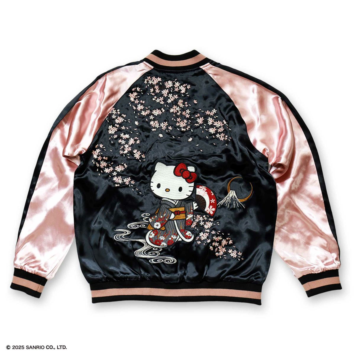 【Sanrio】“ハローキティ”総刺繍リバーシブルスカジャン