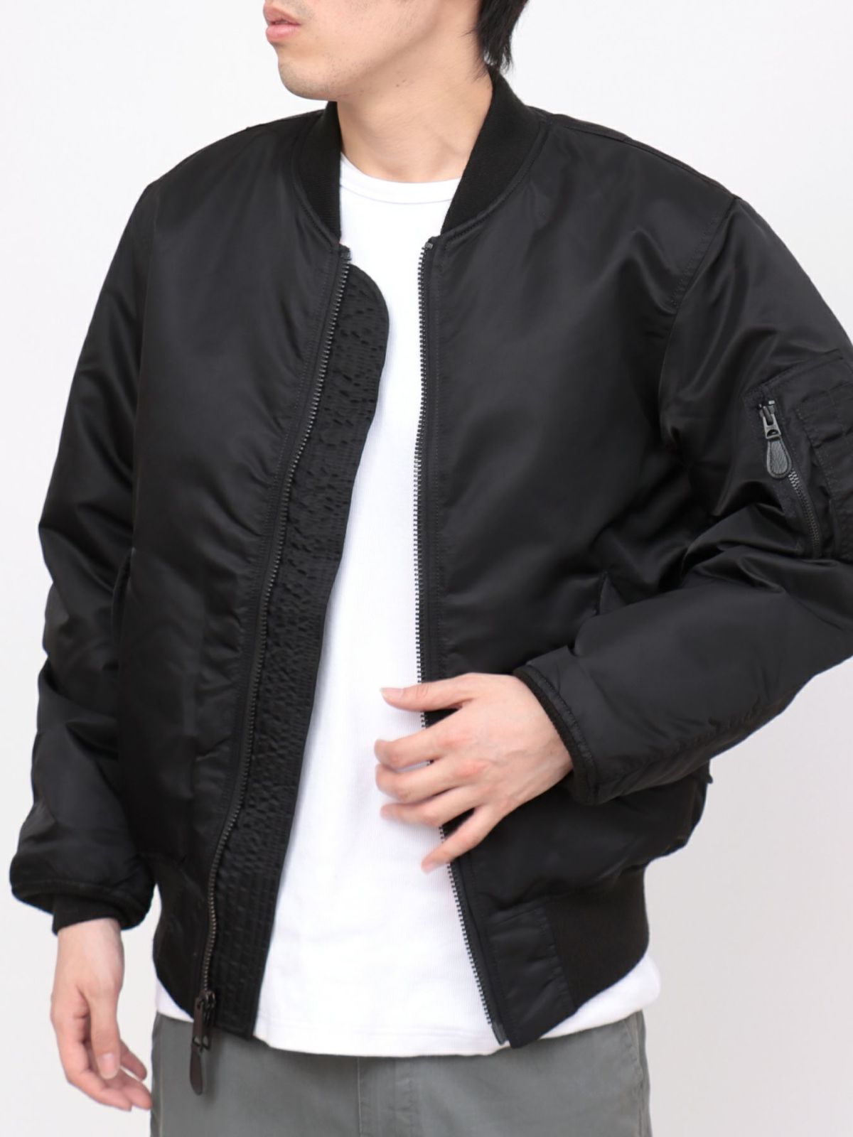 【AVIREX】“COMMERCIAL LOGO”MA-1 JACKET