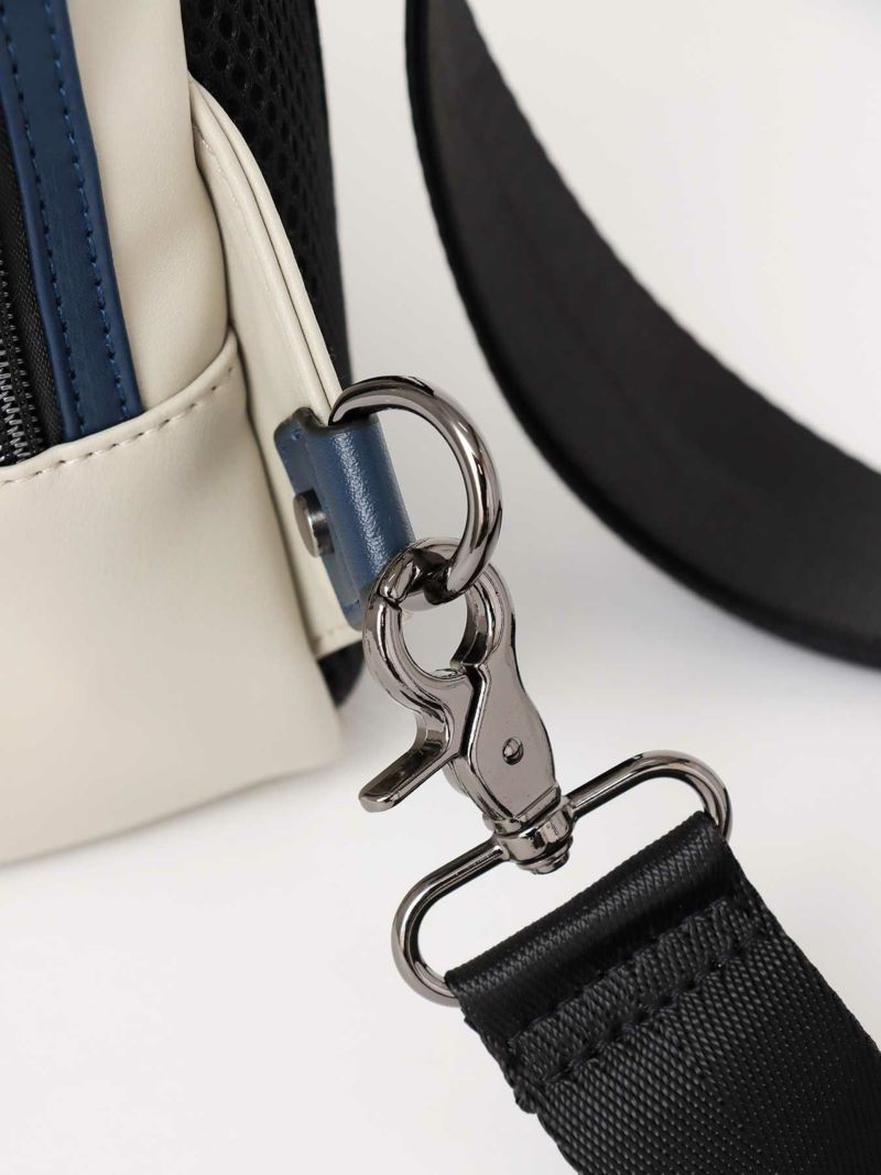 【雅結】桜柄金襴織物遣い 縦型ボディバッグ