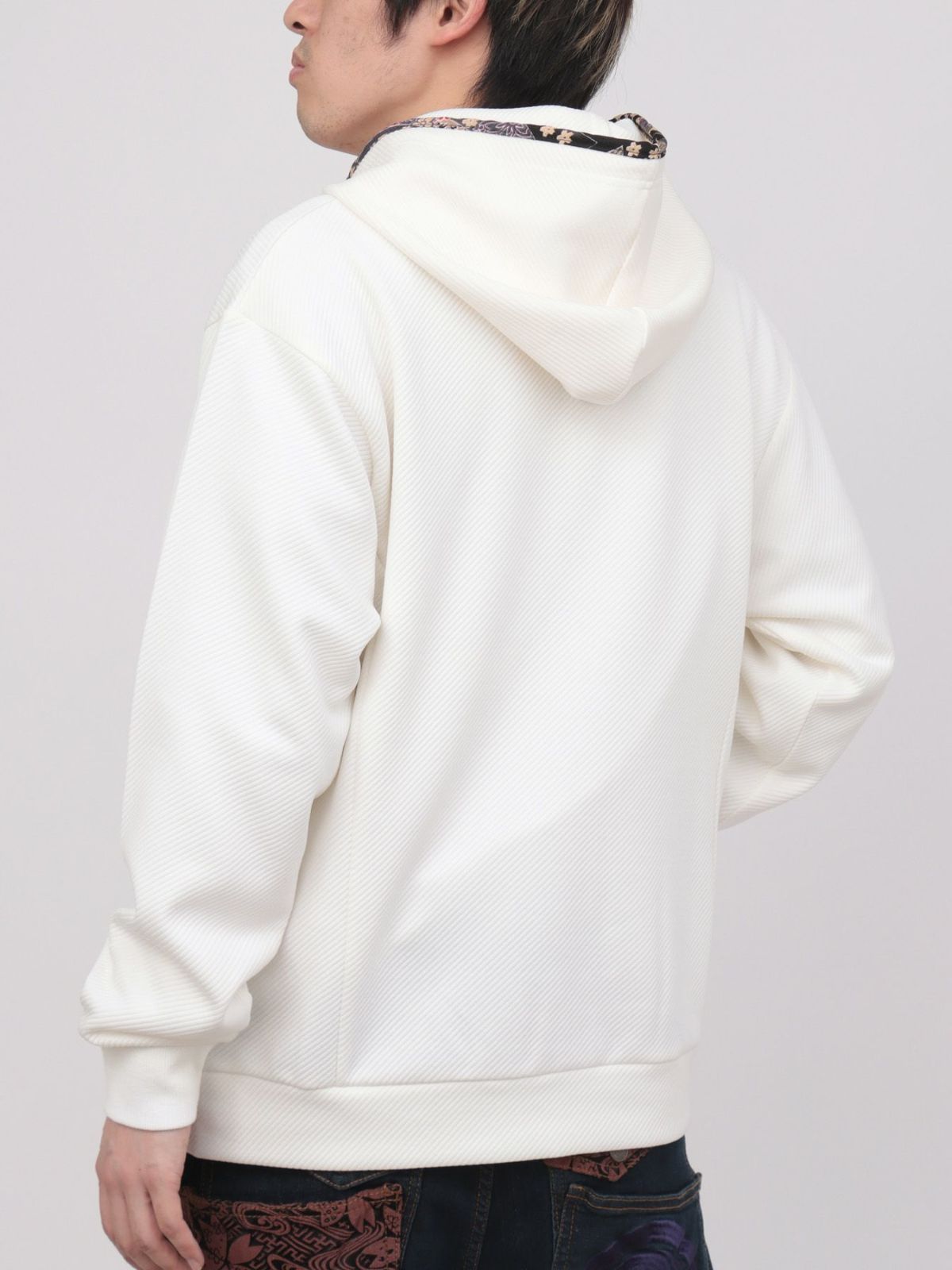 【雅結】桜刺繍ふくれジャガード素材 和生地遣いZIPパーカー