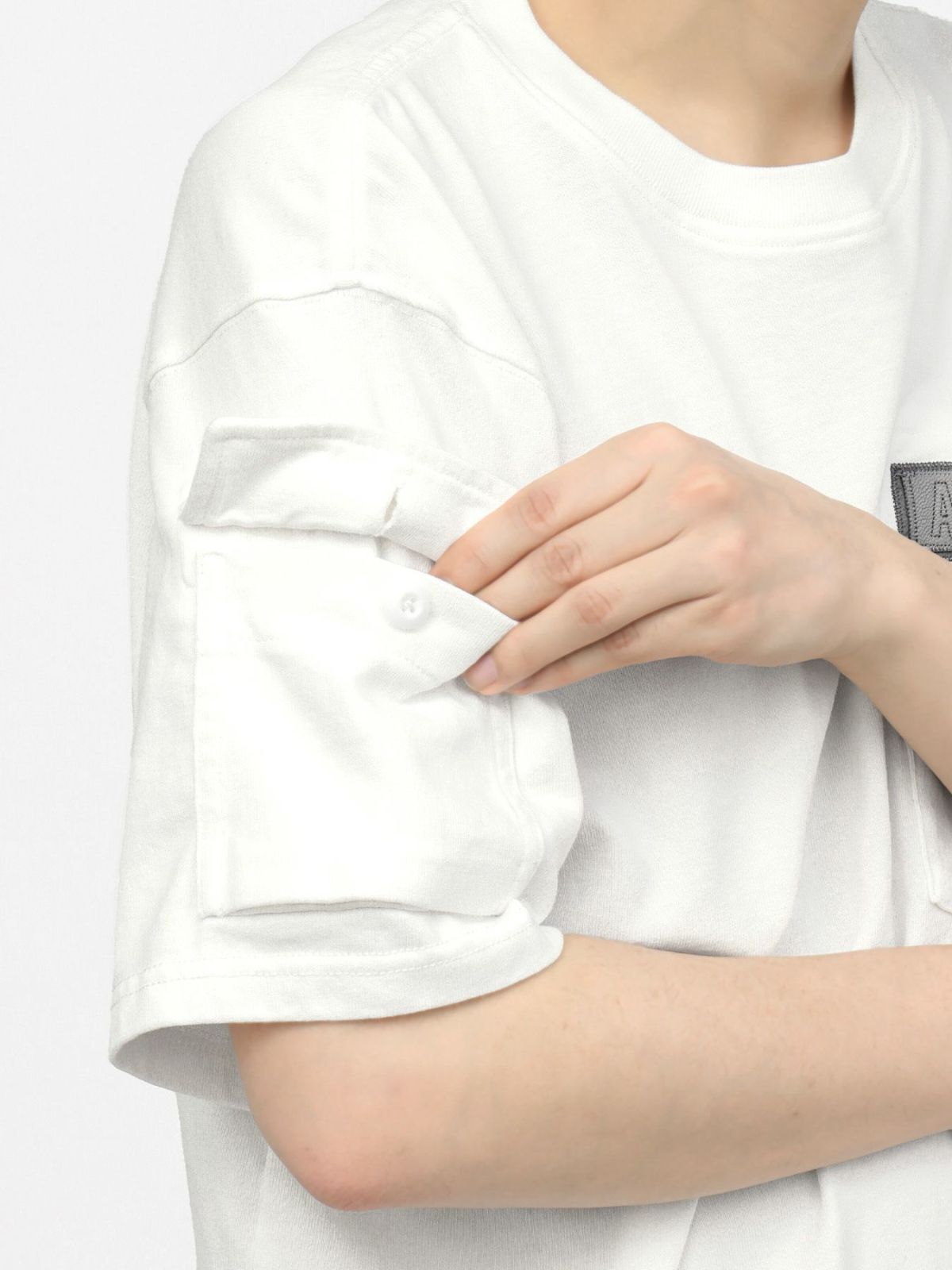 【AVIREX】LEATHER PATCHED FATIGUE T-SHIRT＜50th Anniversary＞