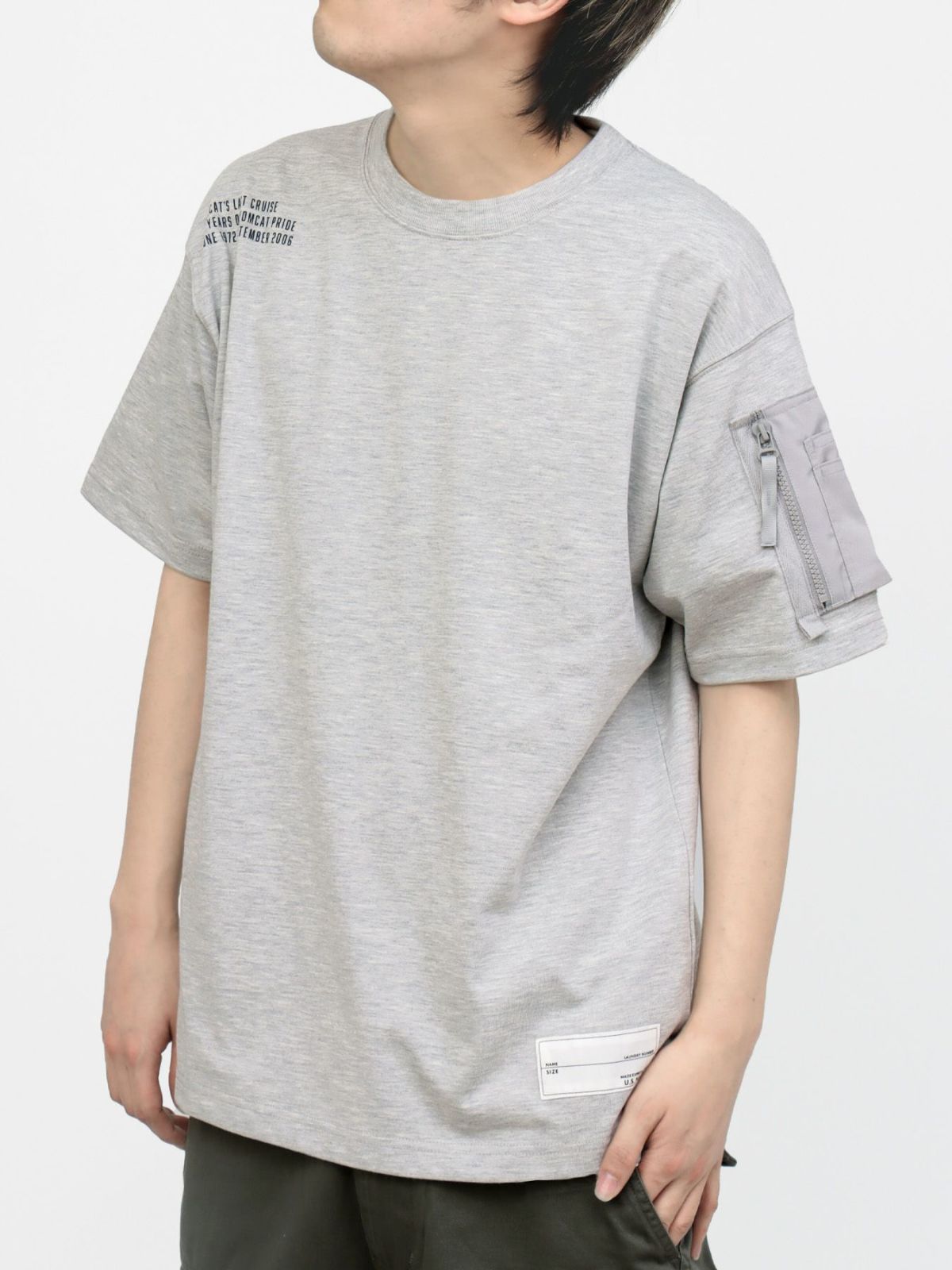 【AVIREX】LEATHER PATCHED VARSITY T-SHIRT＜50th Anniversary＞