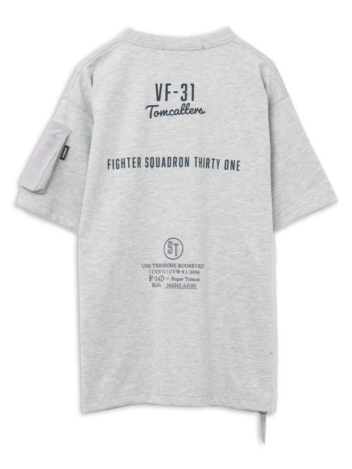 【AVIREX】LEATHER PATCHED VARSITY T-SHIRT＜50th Anniversary＞