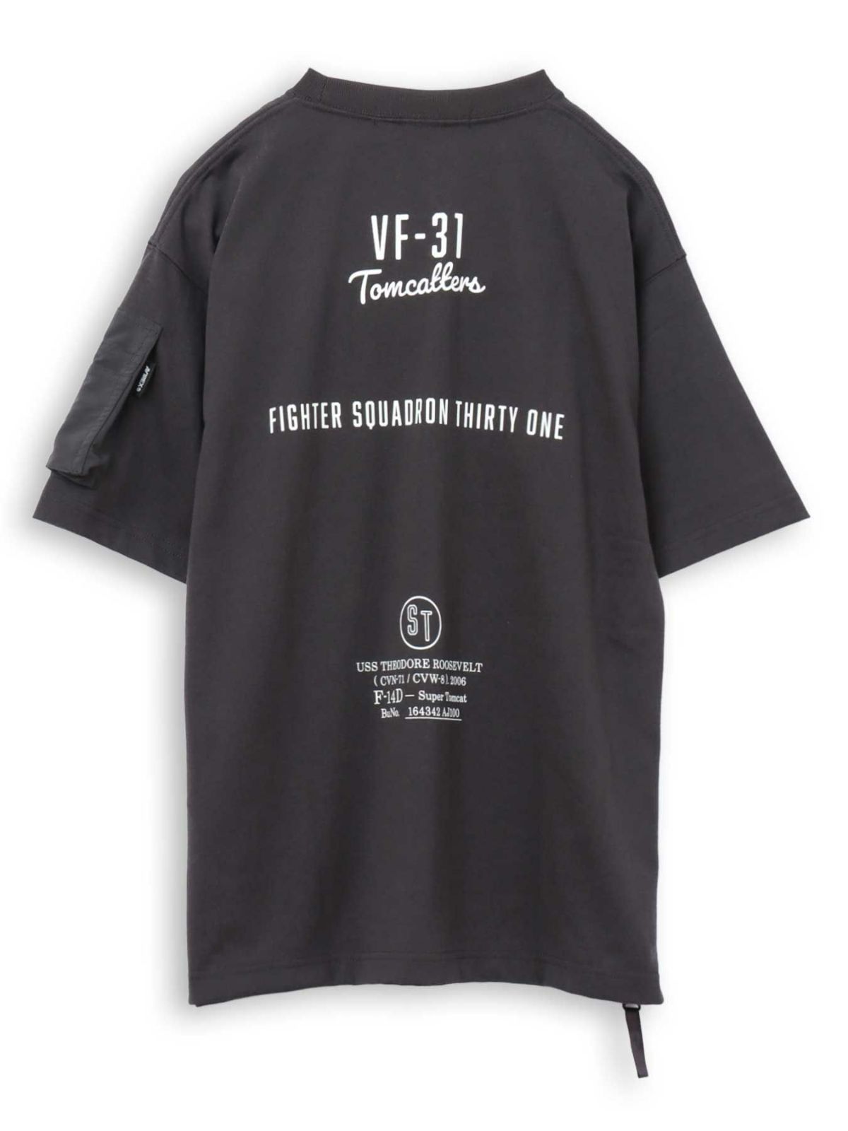 【AVIREX】LEATHER PATCHED VARSITY T-SHIRT＜50th Anniversary＞