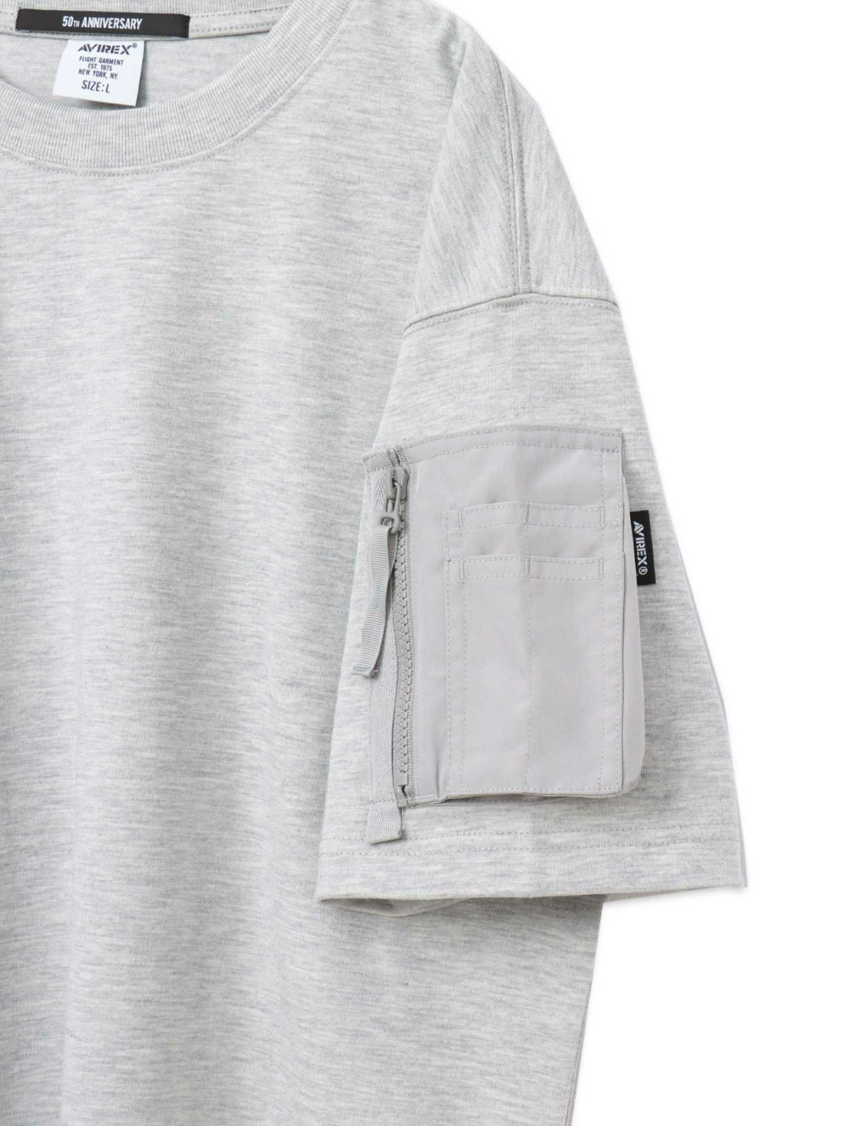 【AVIREX】LEATHER PATCHED VARSITY T-SHIRT＜50th Anniversary＞