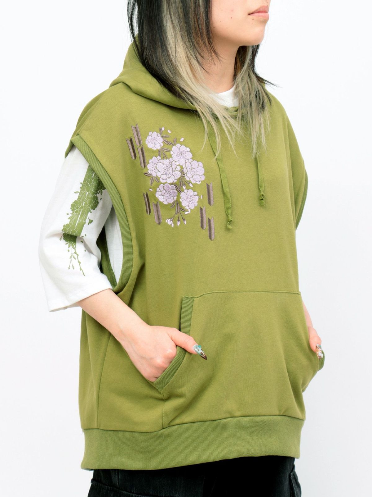 【雅結】矢絣と桜刺繍フードベスト×7分袖Tシャツ アンサンブル