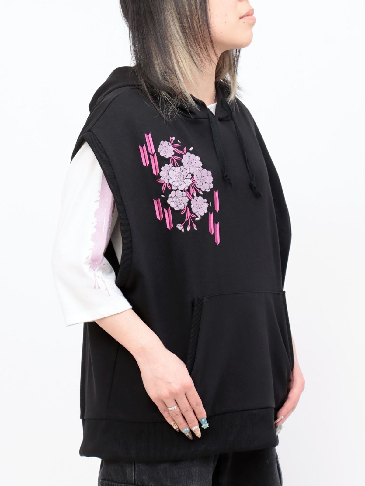 【雅結】矢絣と桜刺繍フードベスト×7分袖Tシャツ アンサンブル