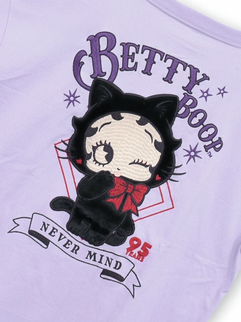 【BETTY BOOP】“黒猫ベイビーベティ”総刺繍Tシャツ