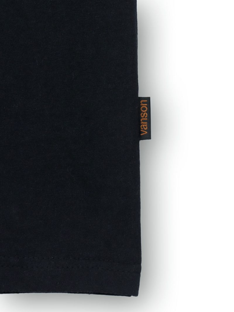 【VANSON】“スカル＆クロスボーン”総刺繍Tシャツ〔別注〕