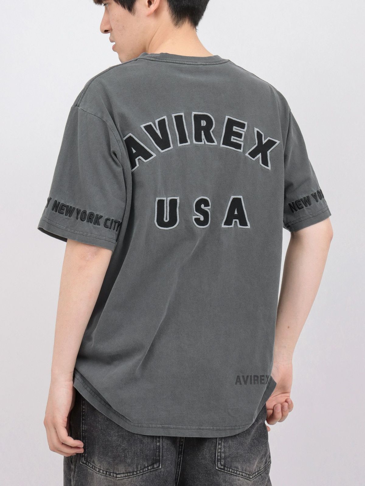 【AVIREX】EMBROIDERY LOGO T-SHIRT 〔LIMITED〕