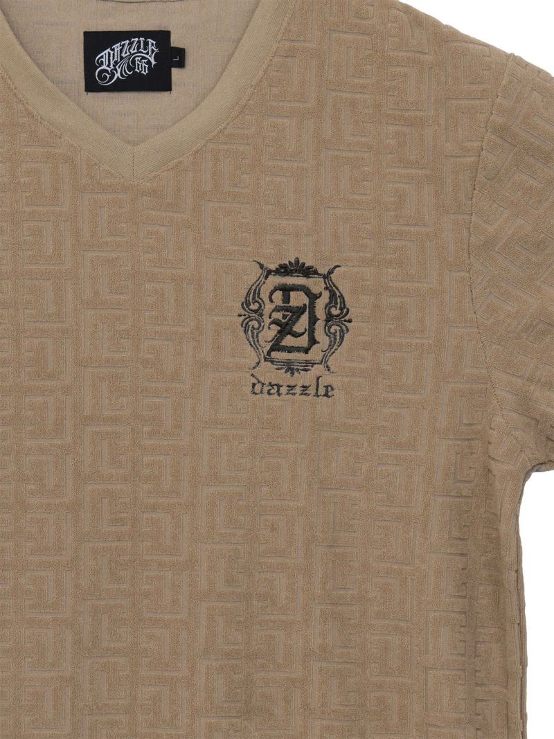 【DAZZLE】 ジャガード総柄パイル素材VネックTシャツ
