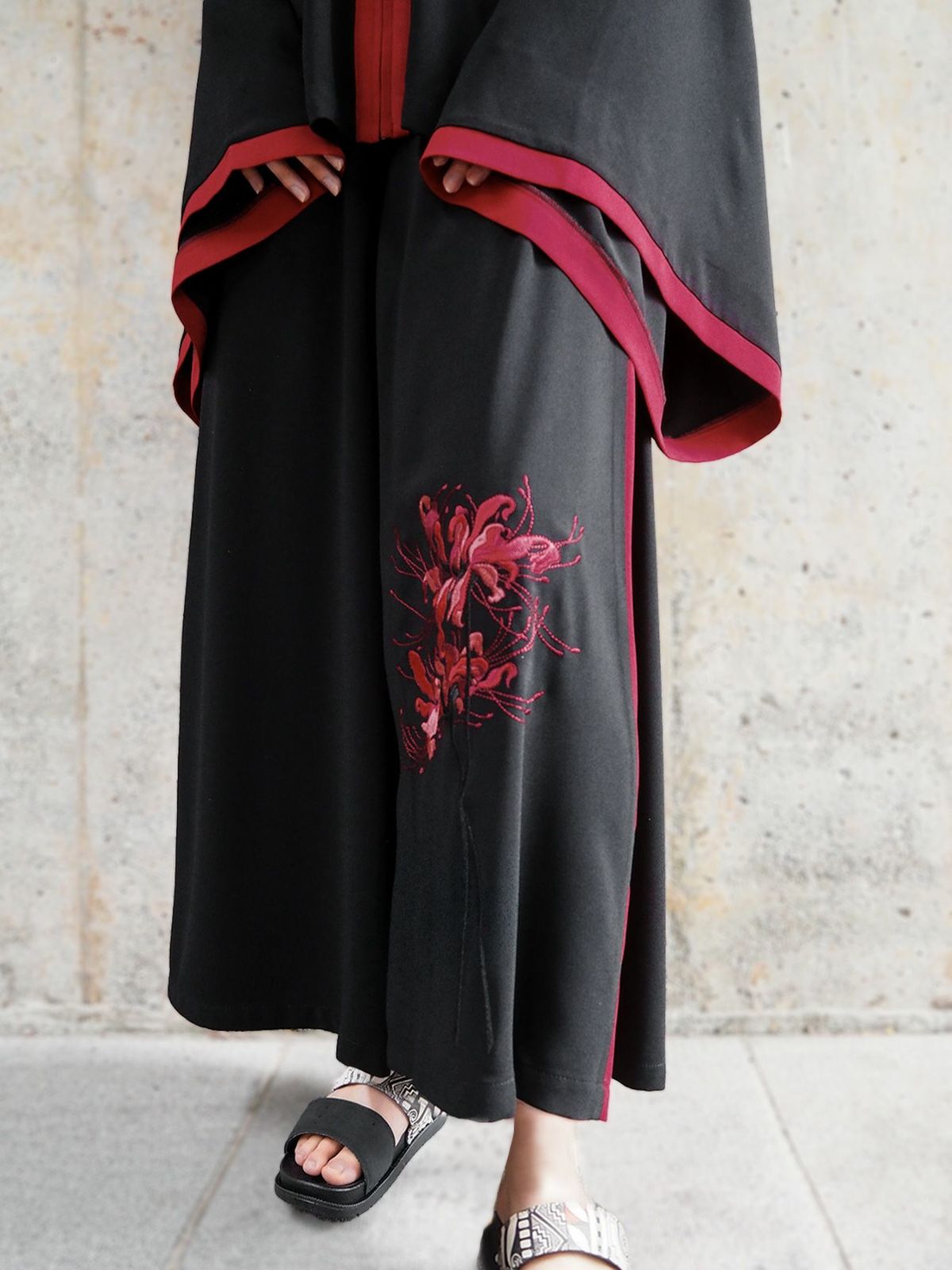 【雅結 -EN-】彼岸花刺繍 配色切替ハカマパンツ