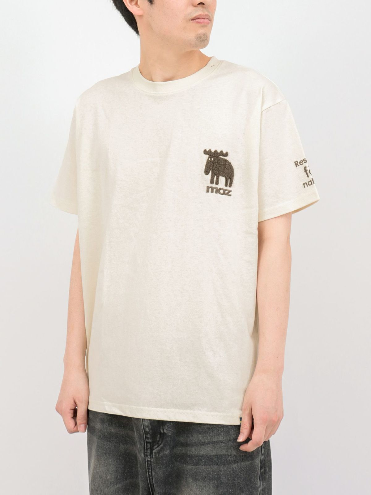 【moz】エルク ワンポイントサガラ刺繍入りTシャツ〔別注〕