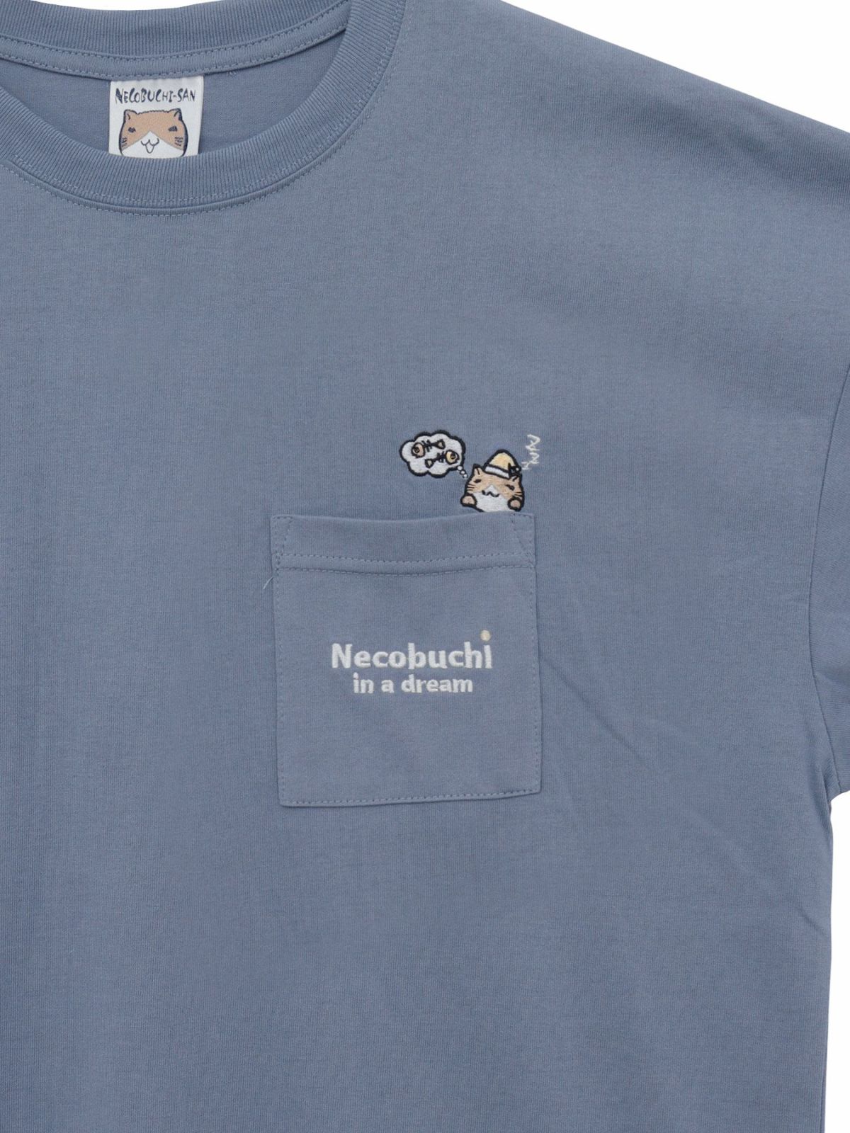 【NECOBUCHI-SAN】猫渕さん総刺繍BIGシルエット ポケット付きTシャツ