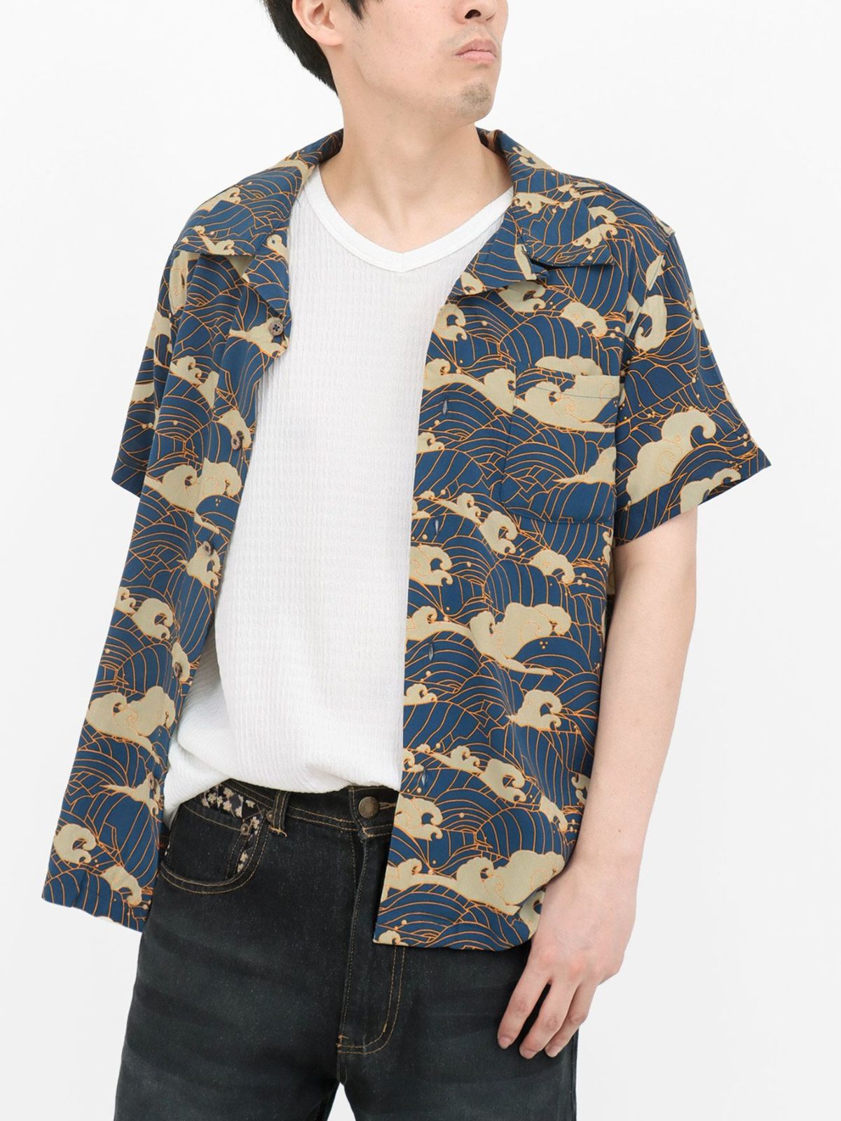 和柄プリントレーヨンアロハシャツ