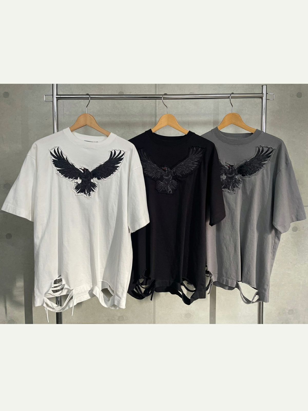 【DAKU】カラス刺繍 ダメージ加工Tシャツ